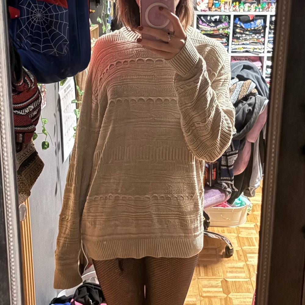 Hollister Beige Knit Sweater